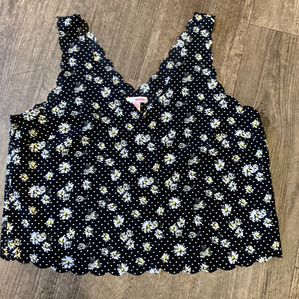 Women’s cropped tank